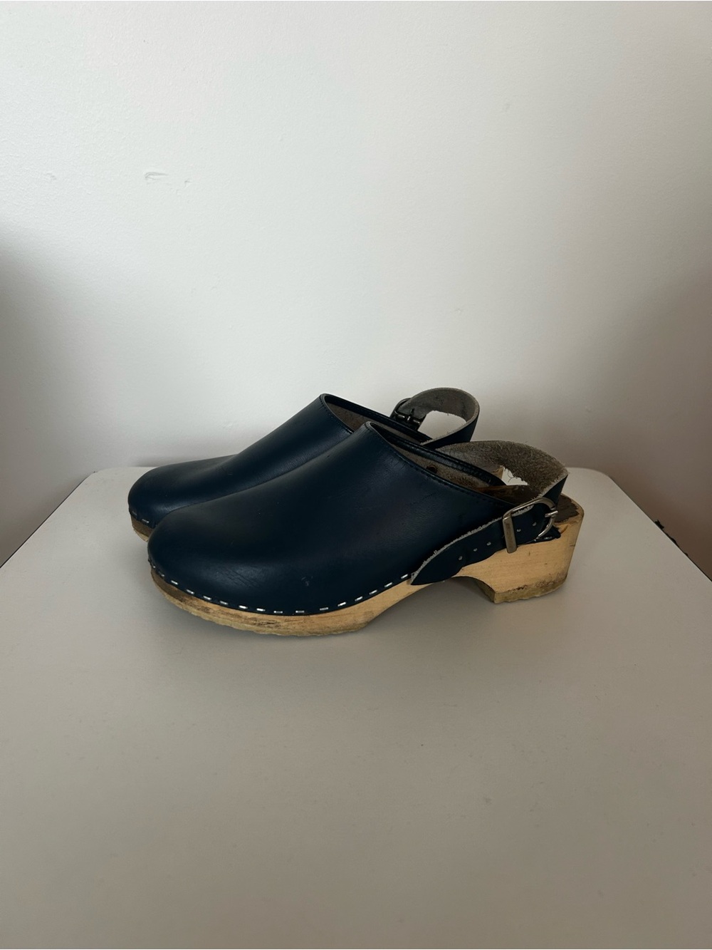 Vintage Navy Classic Leather Clog Slingback - Black Size 7